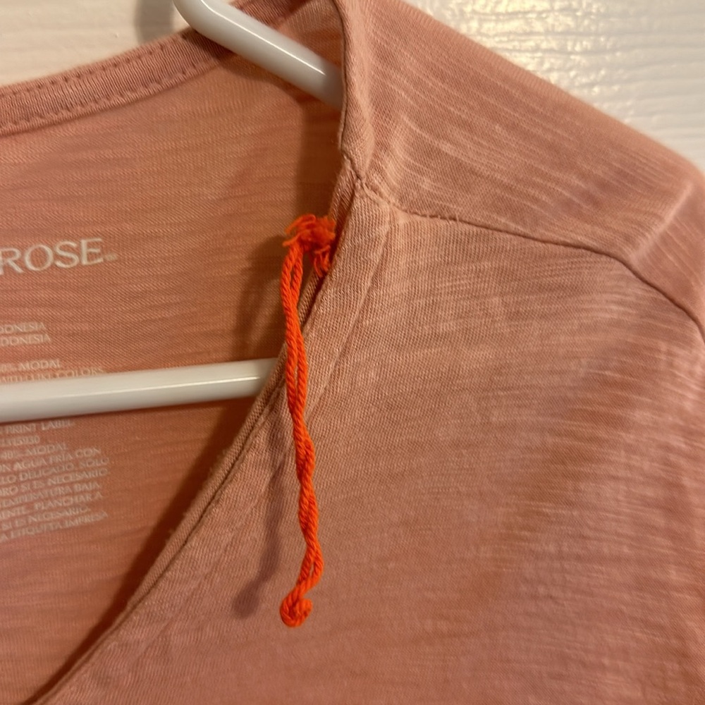 Knox Rose tee - Picture 3 of 4